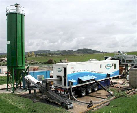 Mud Dewatering Unit Ireland|Mobile Centrifuge Dewatering & Thickening Rig .